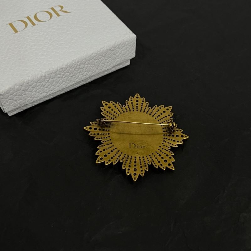 Christian Dior Brooches